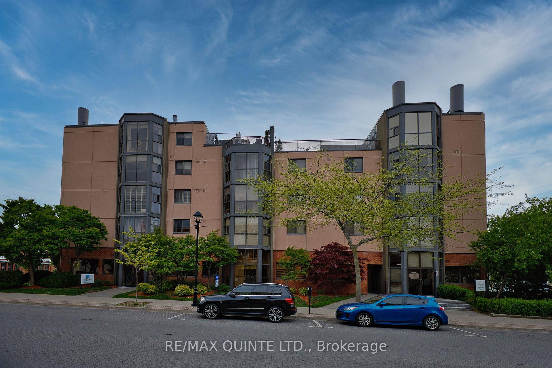 Experience the charm of Cobourg's waterfront district in one of its most sought after locations.