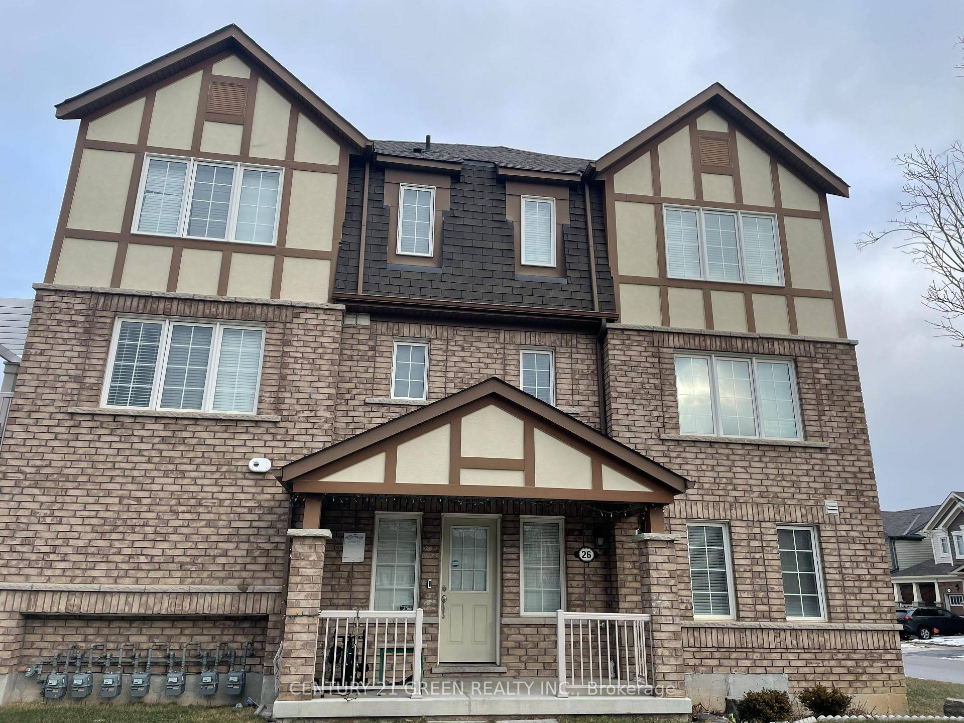 Entire home for rent near Mount Pleasant Go station.