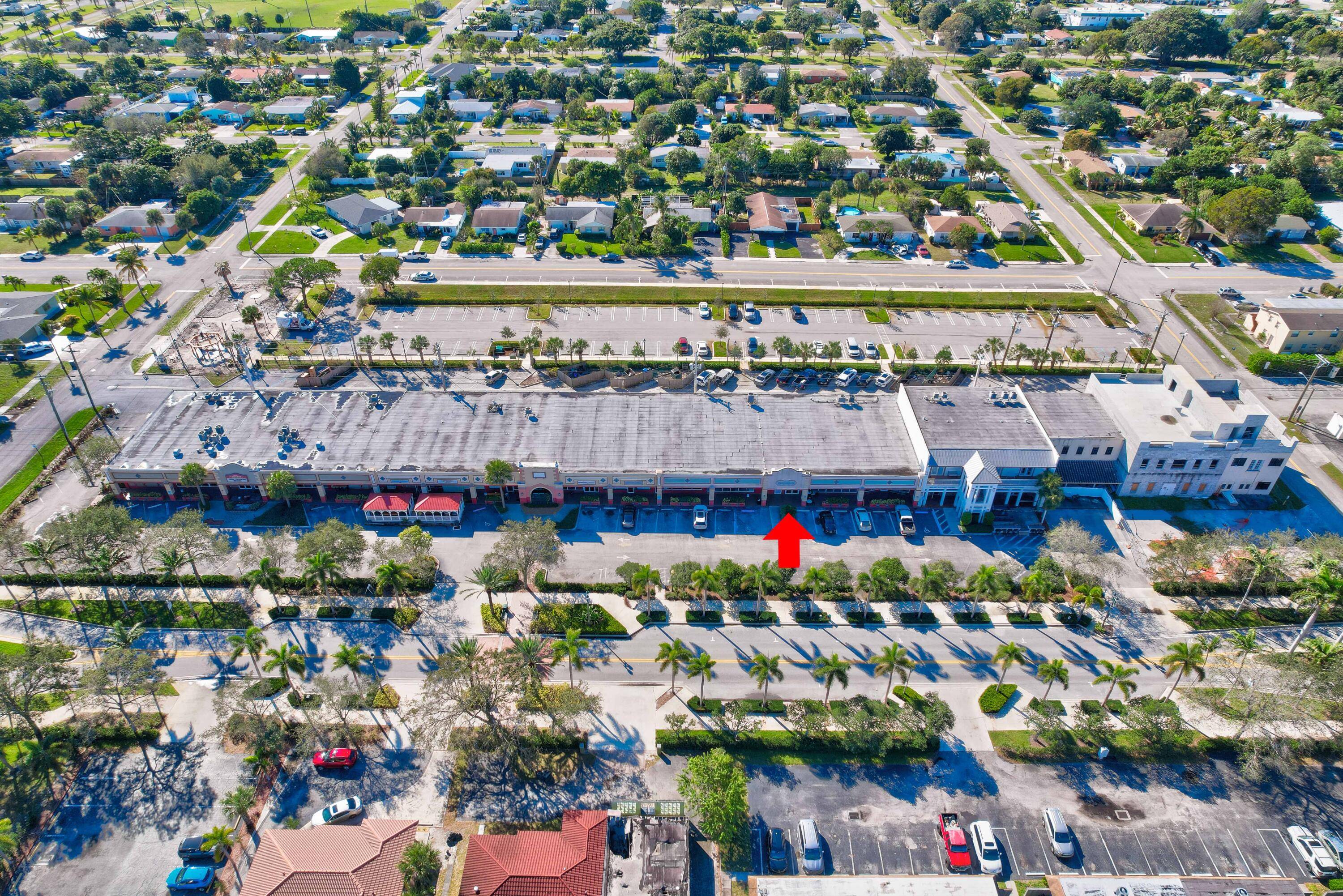 4200 SF of beautifully built out, multi use space in the heart of bustling Lake Park.