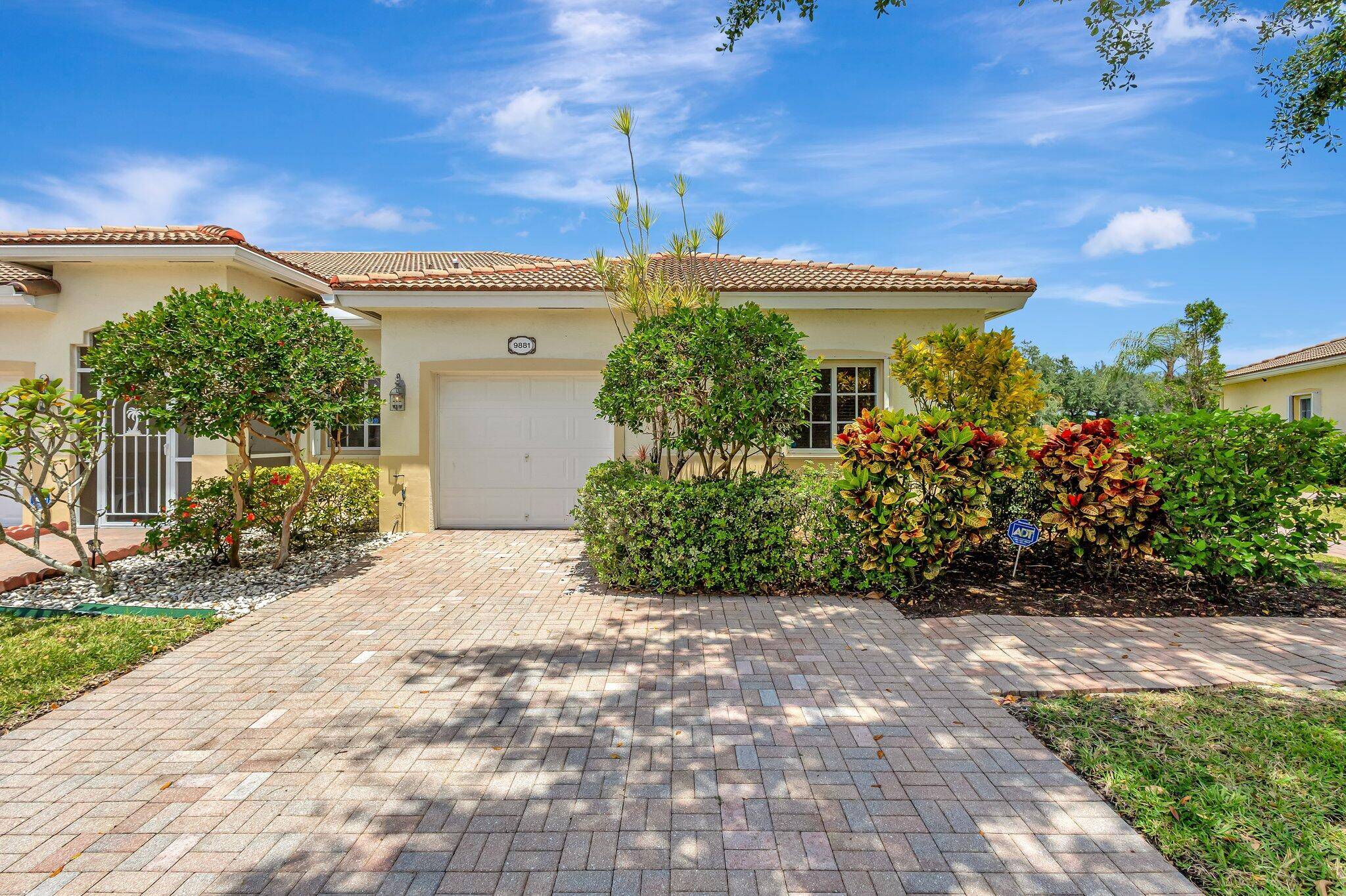 Awesome Baywinds Corner Villa.