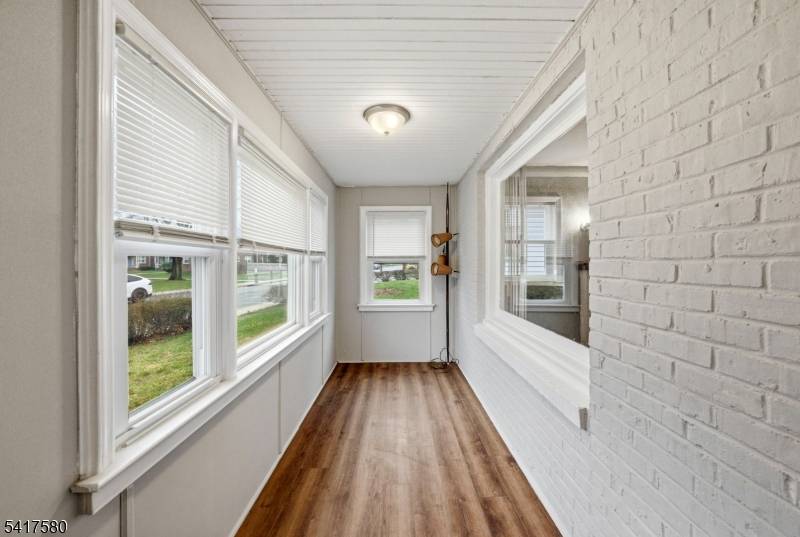 If you are looking for an opportunity to live in Nutley, this is it.