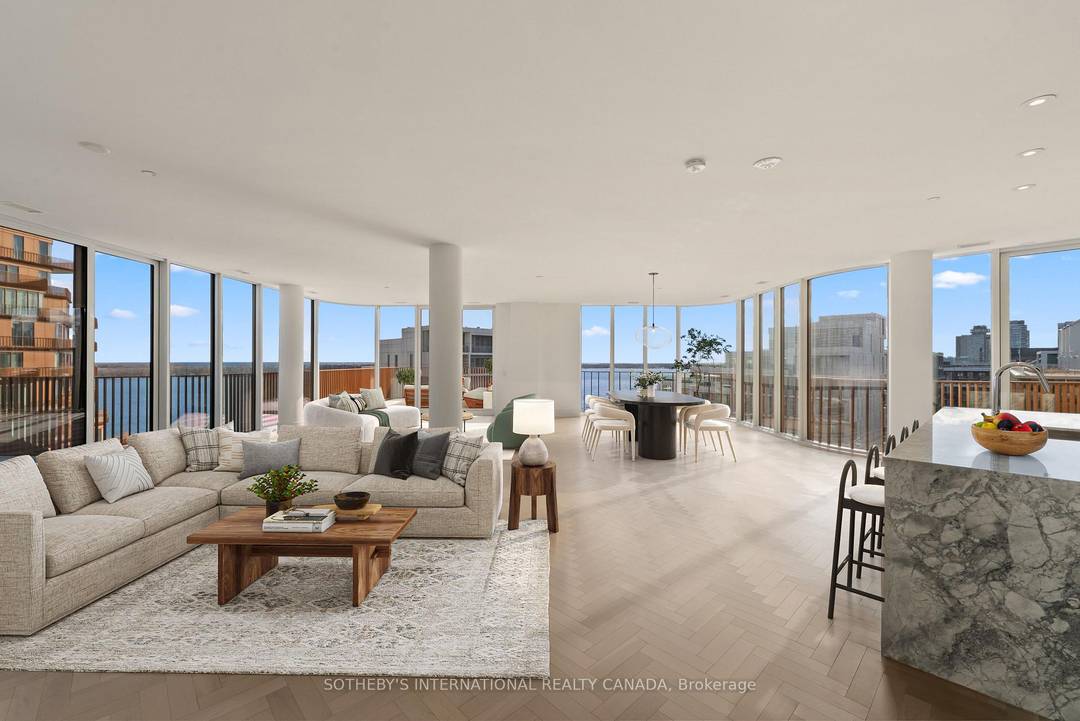 Welcome To The Crown Jewel Of The Toronto Skyline.