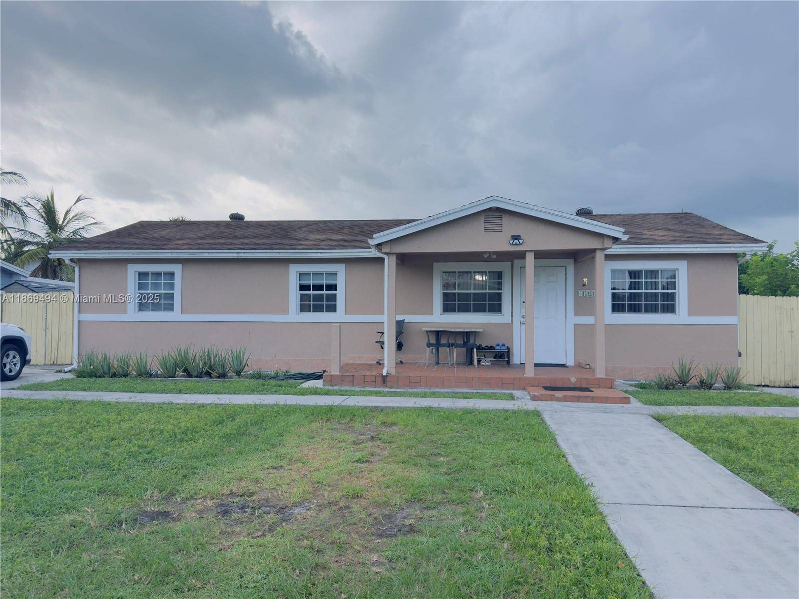 SELLER MOTIVATED ! Turn key investment or self occupied home with fully privacy fenced near HOLLYWOOD CASINO with no HOA perfect for short term rentals !