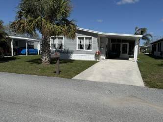 Move In Ready 2 Bed, 2 Bath Home Fully Furnished Updated !