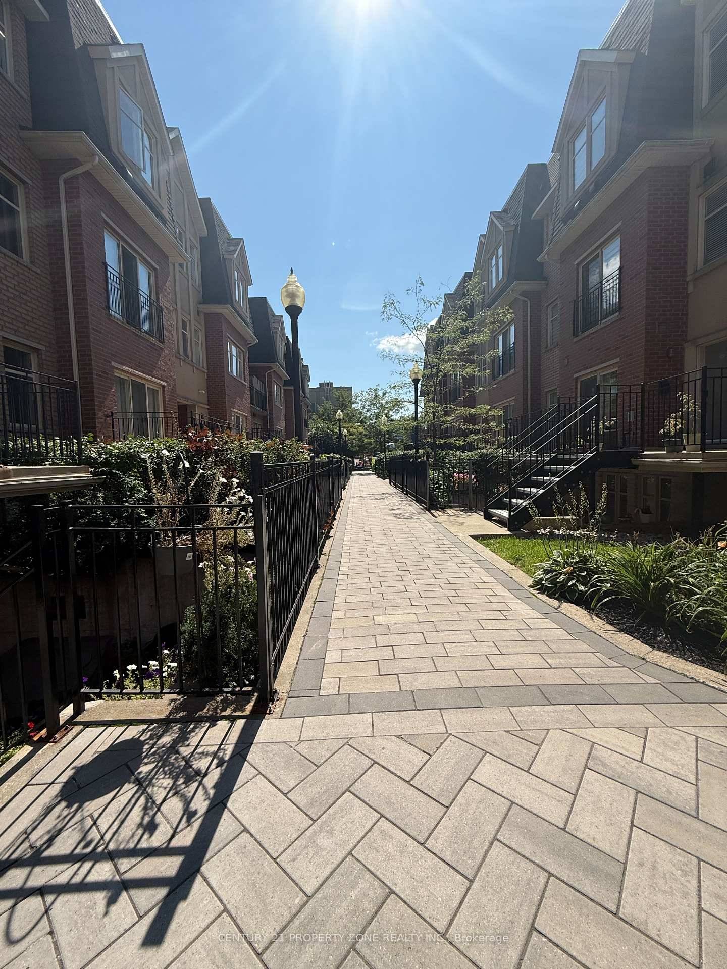 Bright 2 Bed, 2 Bath Stacked Townhome w Patio Parking Perfect forSummer BBQsWelcome to Unit 238 at 1496 Victoria Park Avenue in family friendlyVictoria Village.