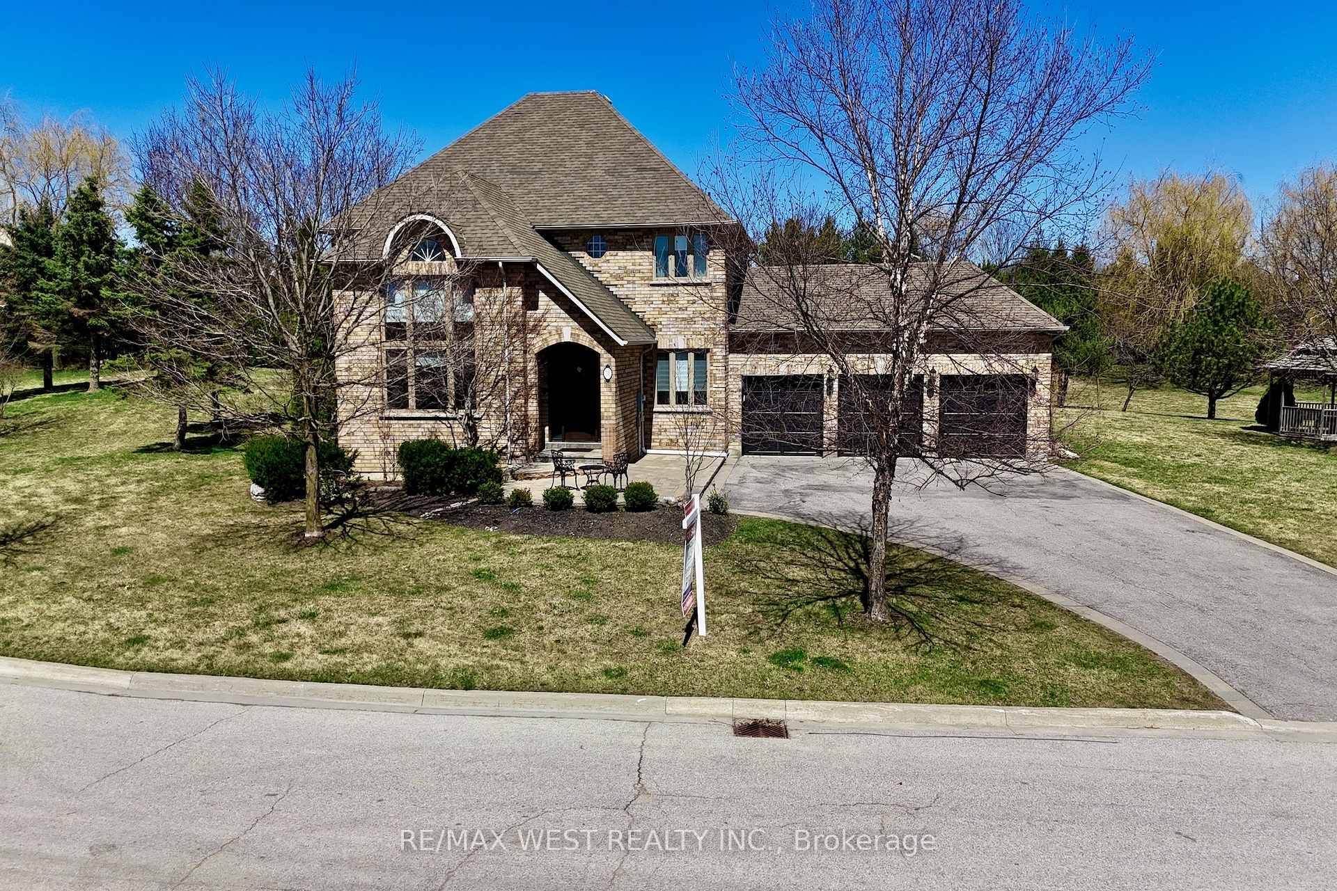 Extremely rare find 1. 63 acres in Nobleton !