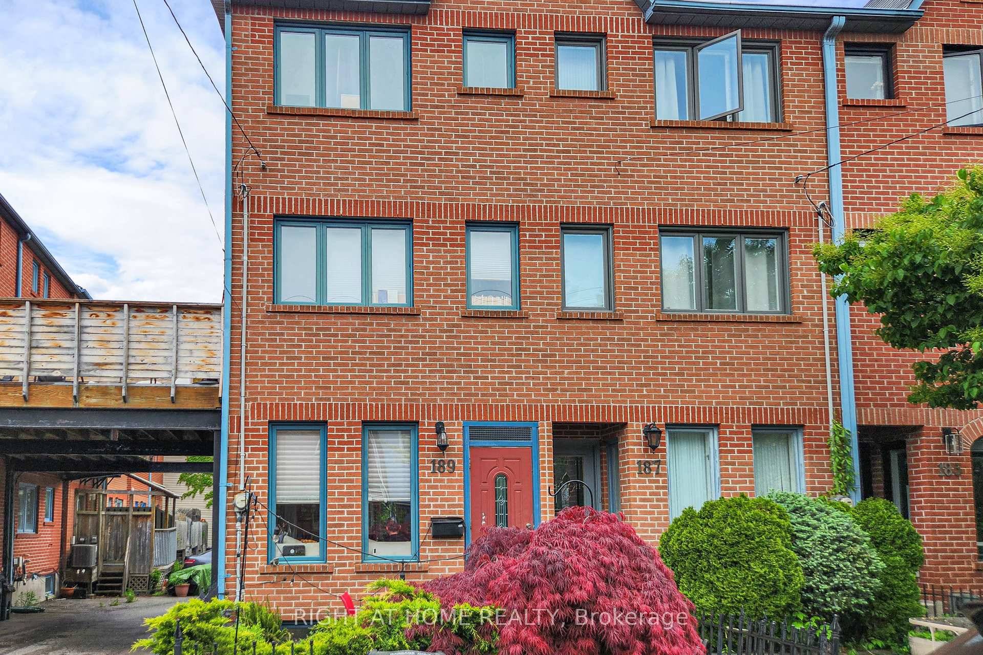 This Harbord Village three bedroom, three bathroom, freehold townhouse end unit, so like a semi has a finished basement rec room with a fireplace, a cute rear deck and assigned ...