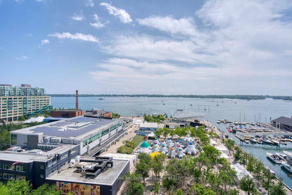 Unbeatable South East Waterfront Views !