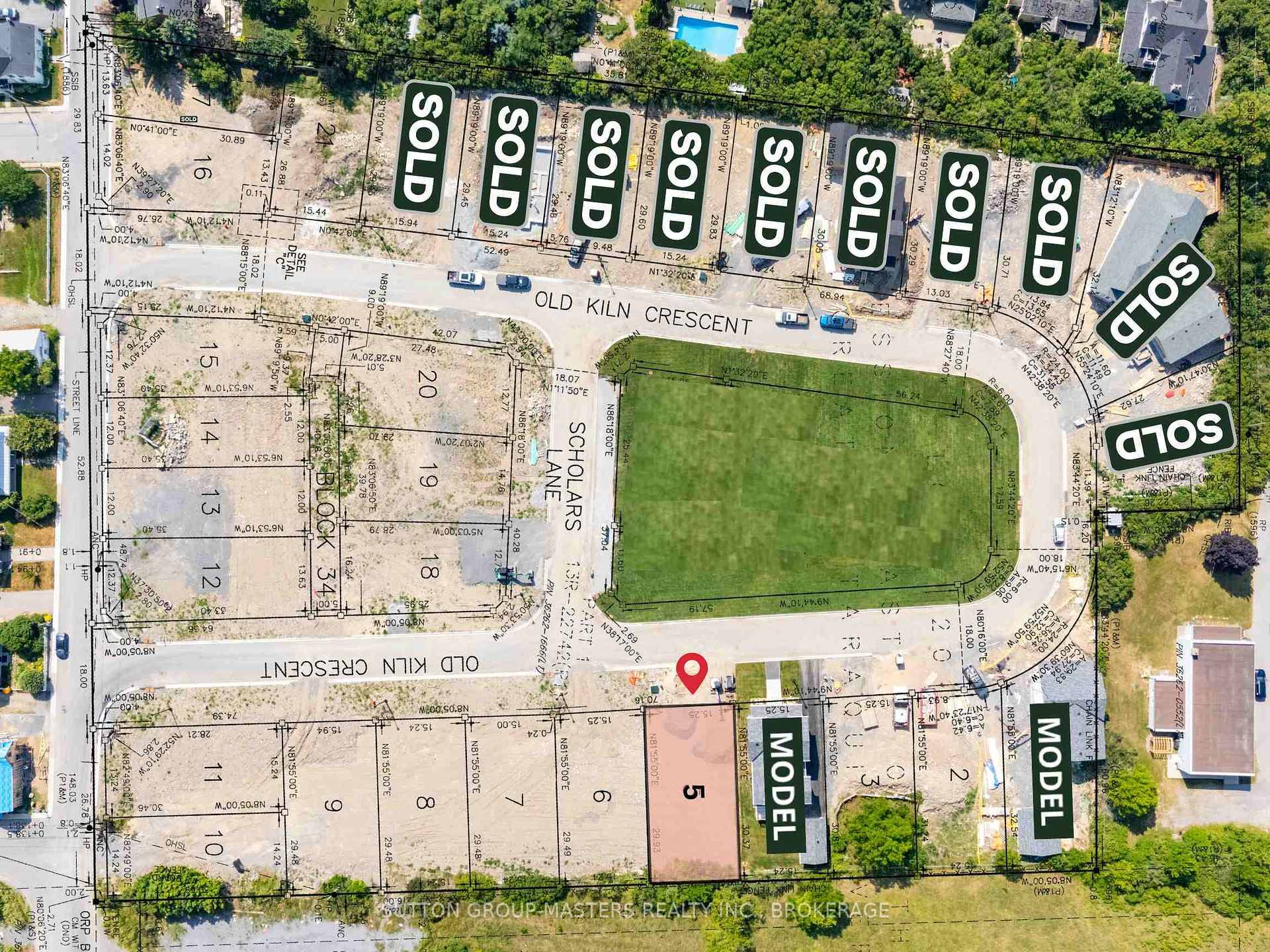 Welcome to The Knapp Model Home, a custom bungalow in Barriefield Highlands, one of Kingston's most desirable communities just 5 minutes from downtown.