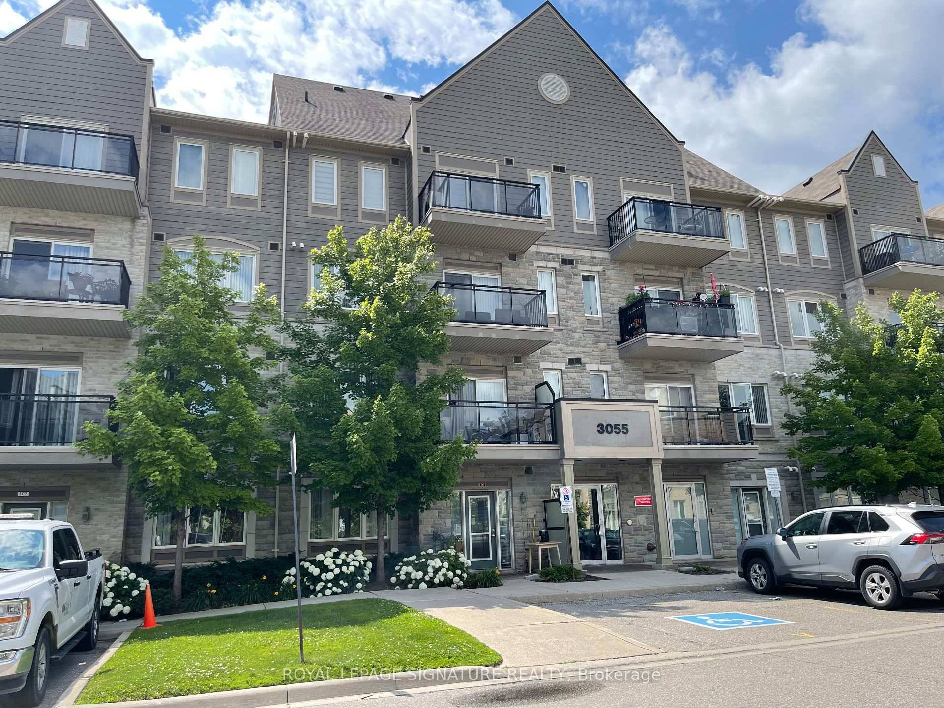 A beautiful corner suite, meticulously maintained in the highly sought after neighbourhood of Churchill Meadows.