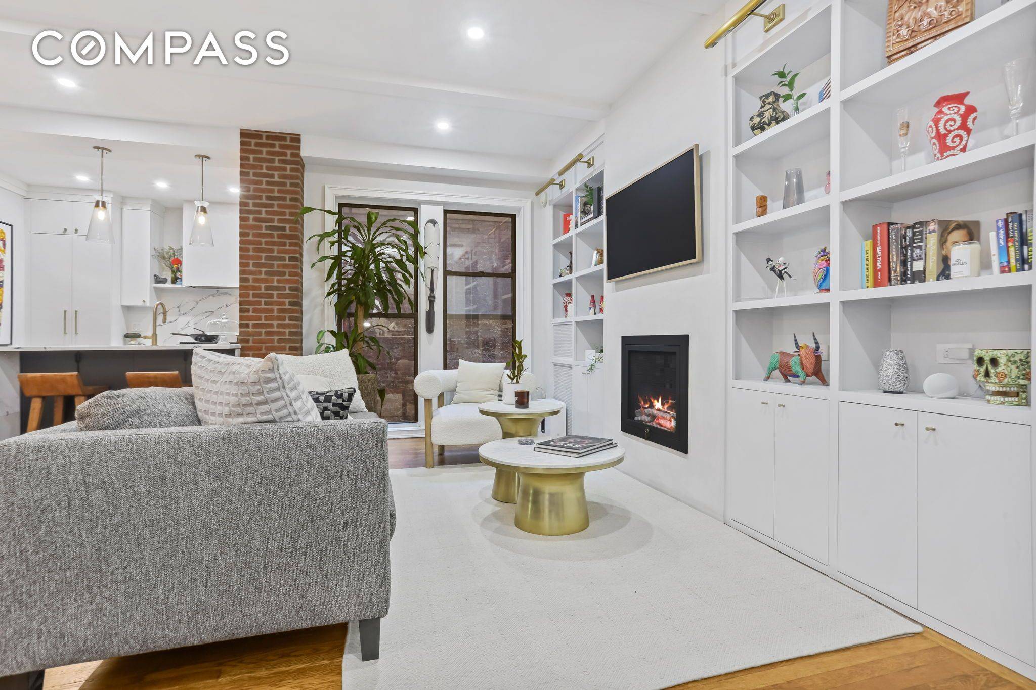 Beautifully renovated spacious 2 bedroom on a picturesque block.