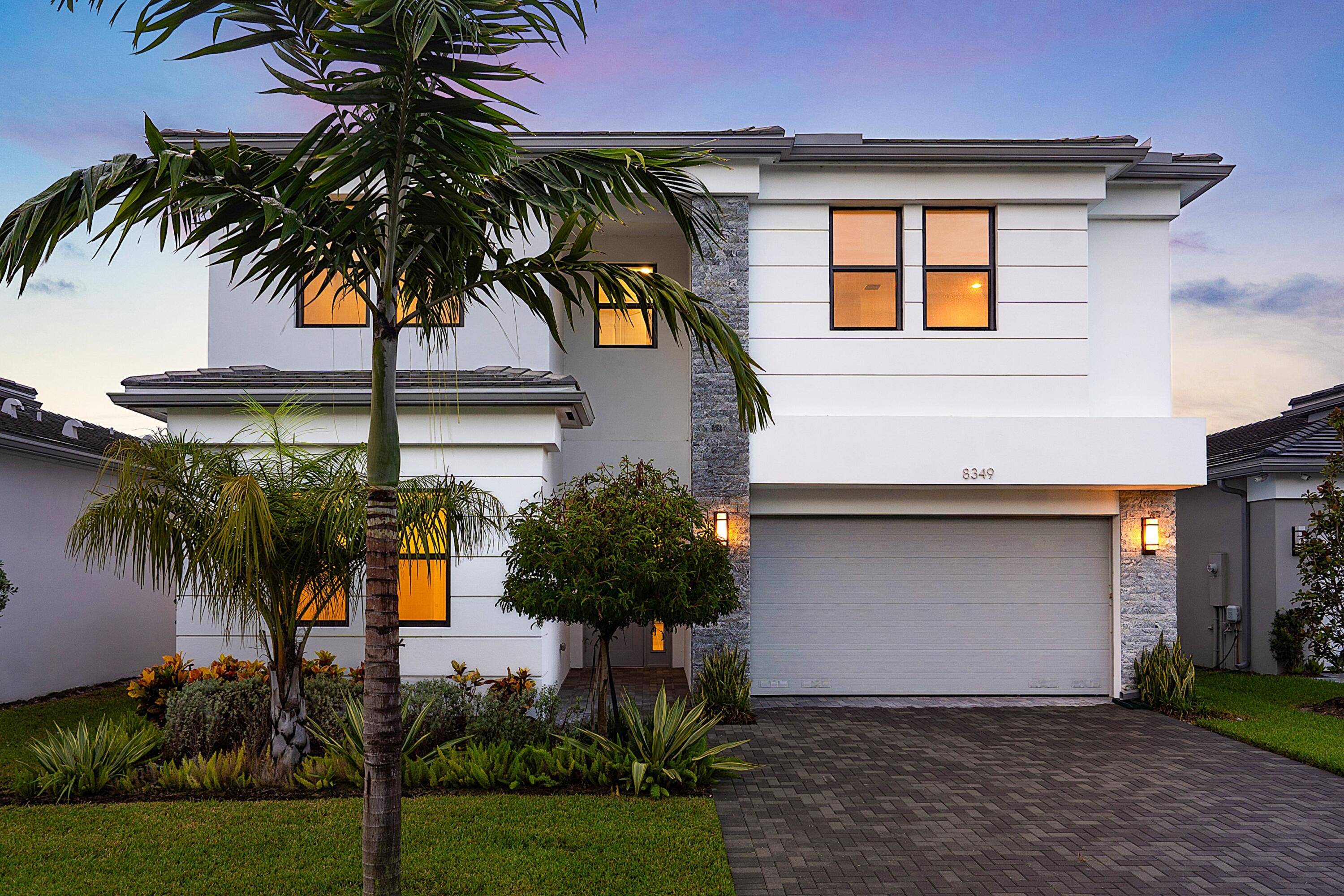 Spectacular brand new, never lived in spacious family home in Lotus Palm of Boca Raton.