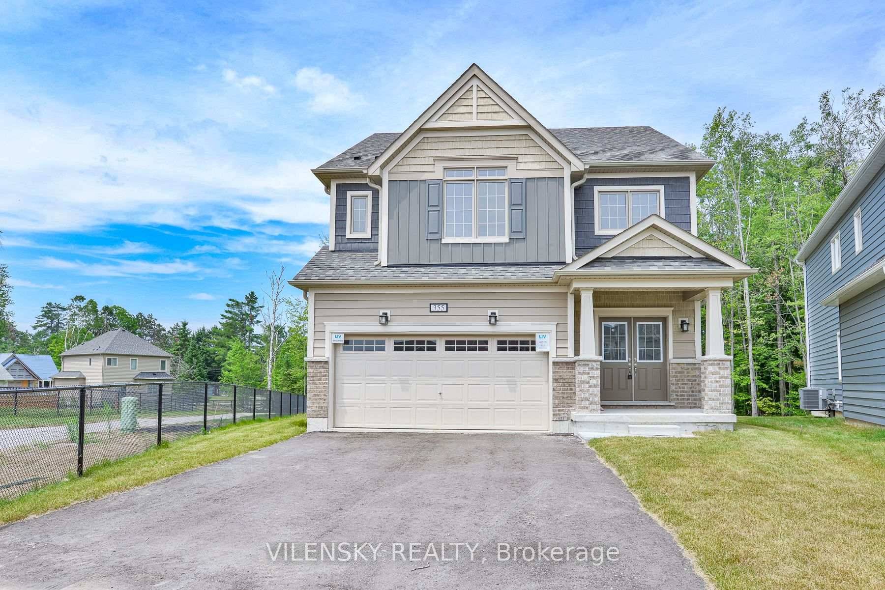 Newly built and situated on a picturesque ravine lot, this 2 storey 4 bedroom home offers a unique blend of convenient family living and calm tranquility.