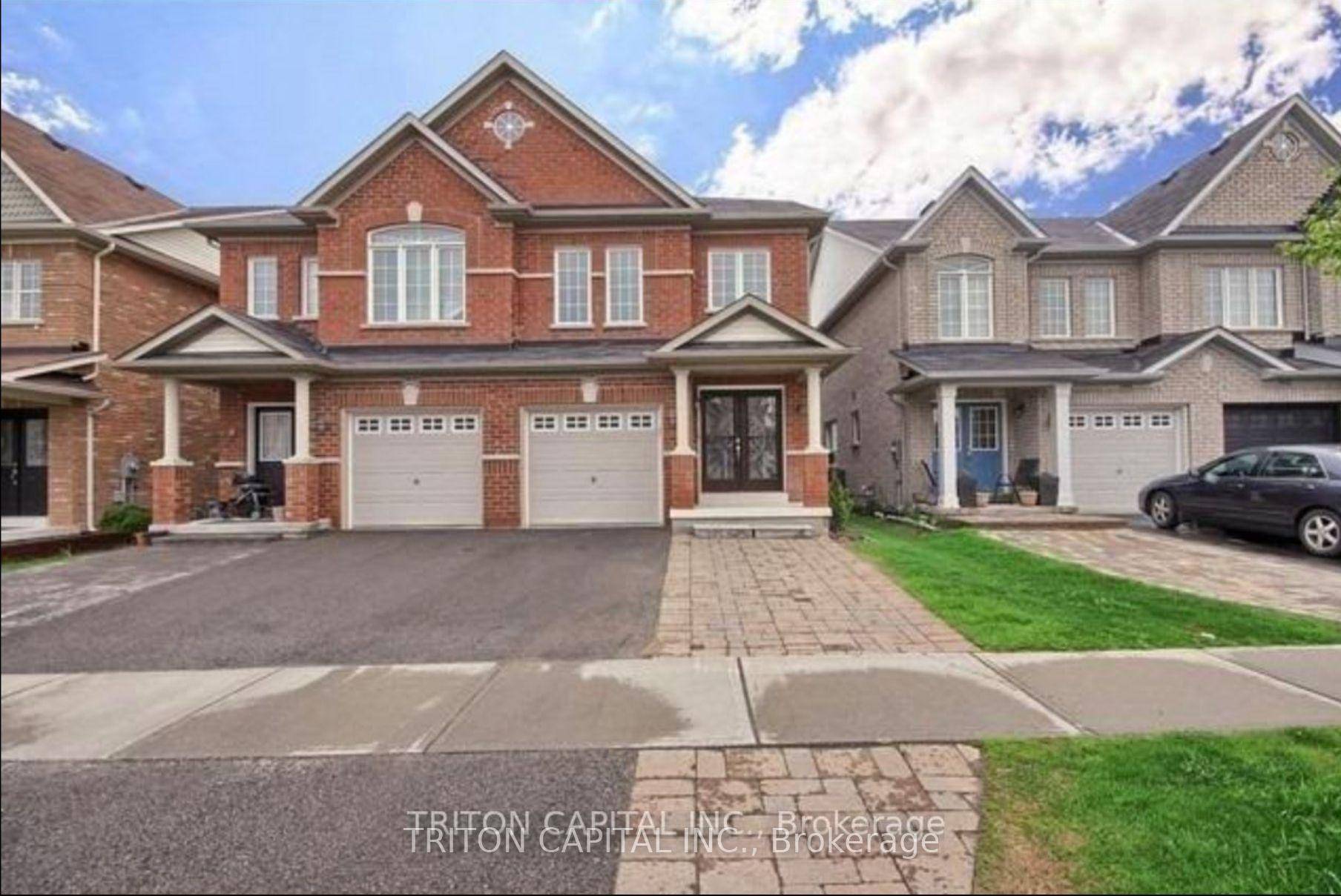 Beautiful and Spacious Semi Detached Home In Prestigious Woodland Hill Neighbourhood.