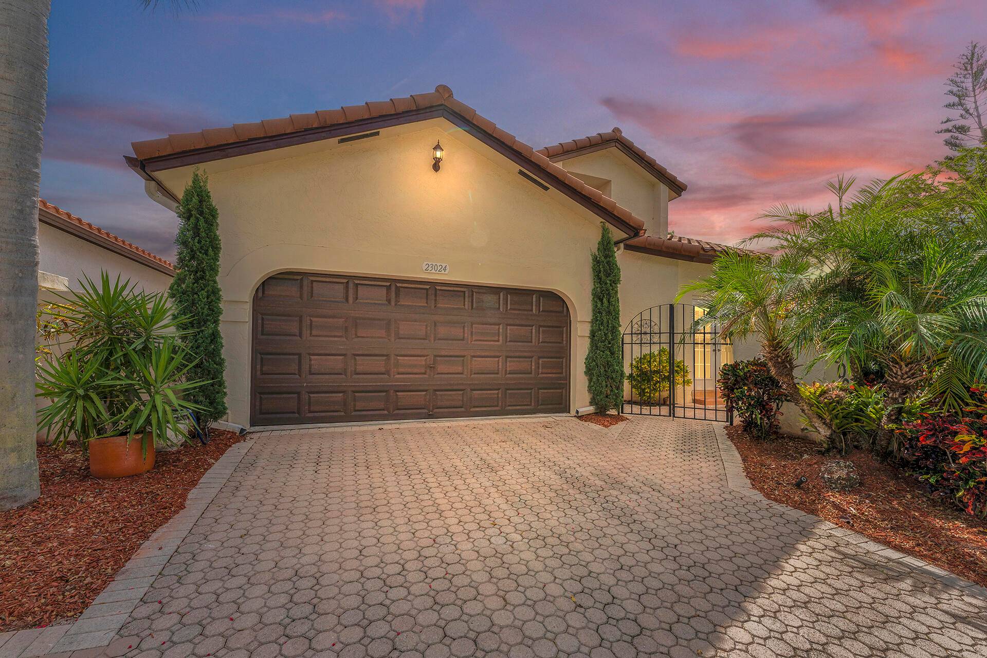 Located in a private community but also within walking distance to shops and restaurants.