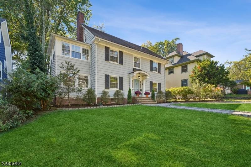 Perfectly positioned close to two NJ Transit train stations with service to NYC and Hoboken Mountain Station is 6 10's of a mile away, this beautifully renovated home offers four ...