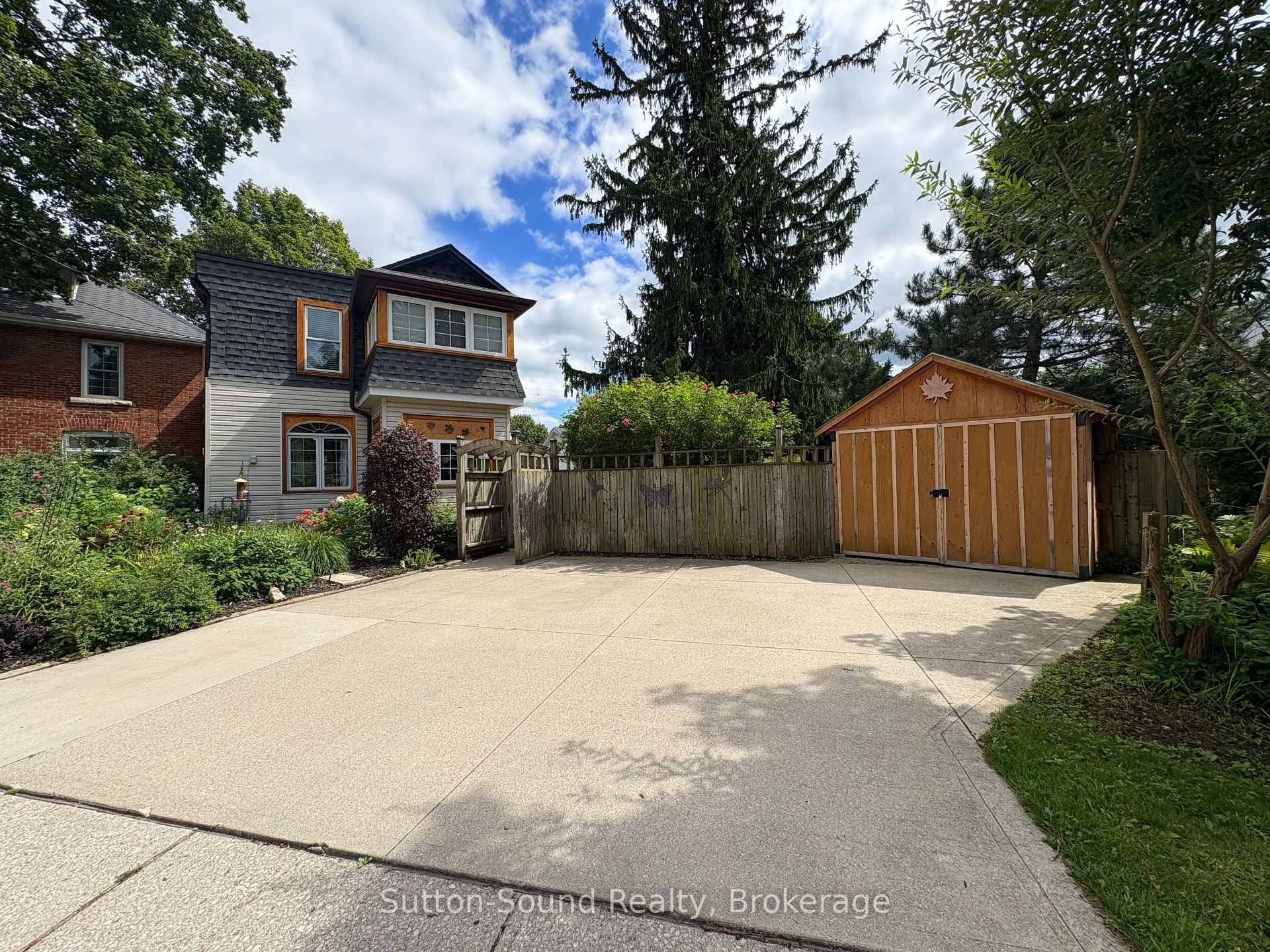 Charming 4 Bedroom 2 Storey Home 1, 352 Sq Ft of Endless Potential !