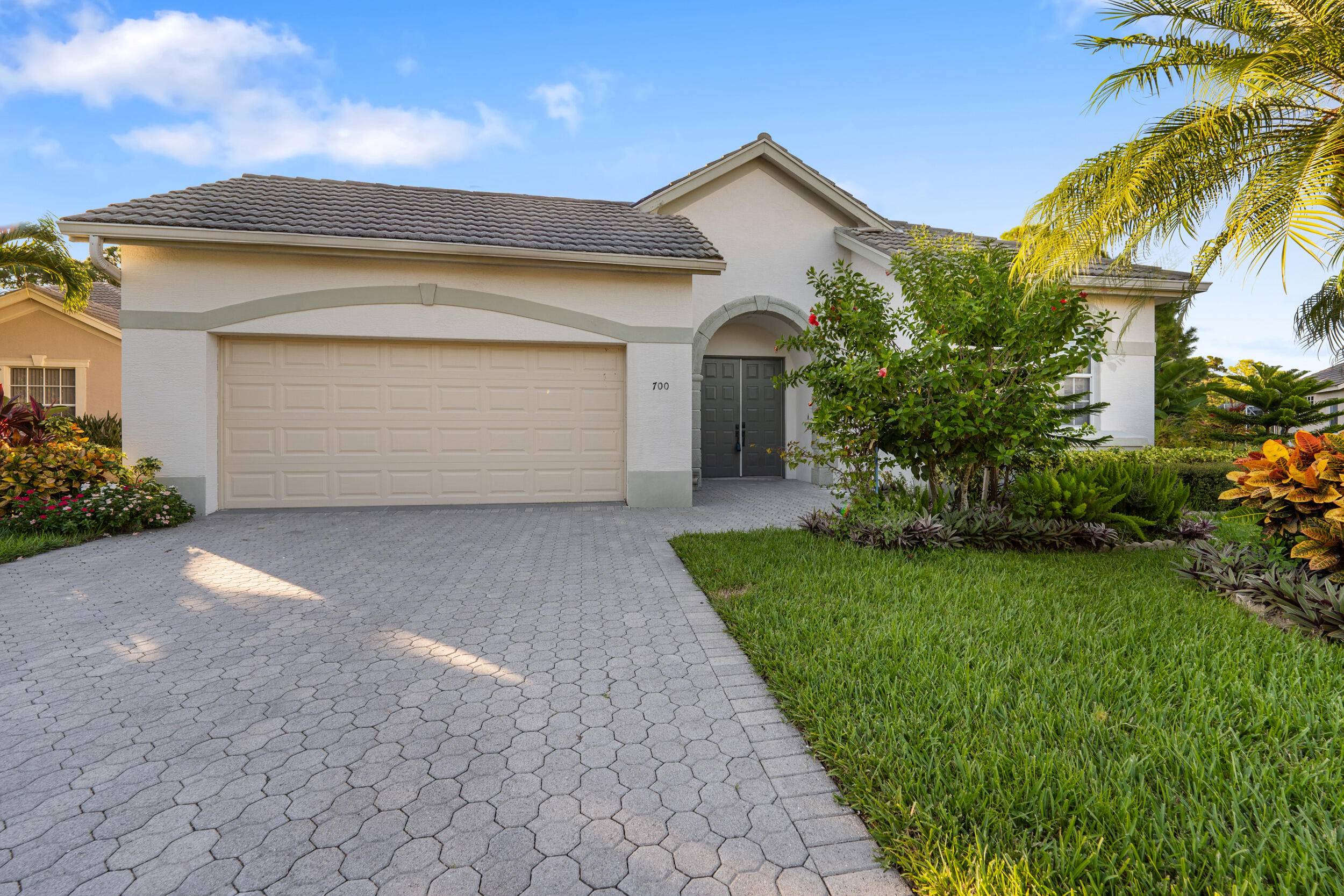 Welcome to the home that gives Contemporary and Upgrade to the max.