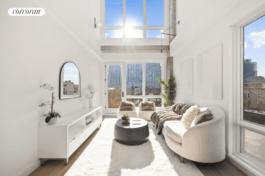 Welcome to Penthouse 6R a striking two bedroom, two bathroom residence perched atop a newly constructed boutique elevator condominium in the heart of Brooklyn.