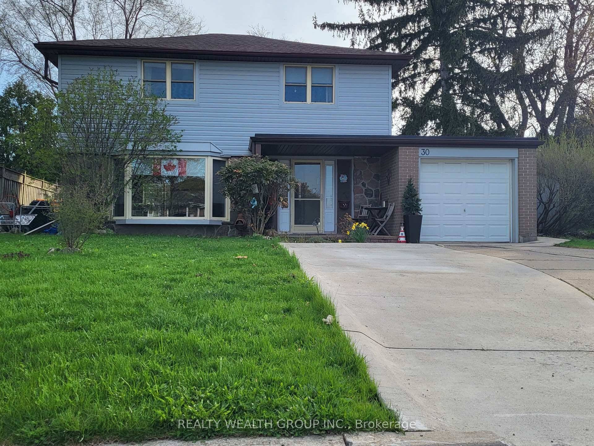 Welcome to this well maintained 4 bedroom detached home, situated on a spacious pie shaped lot.