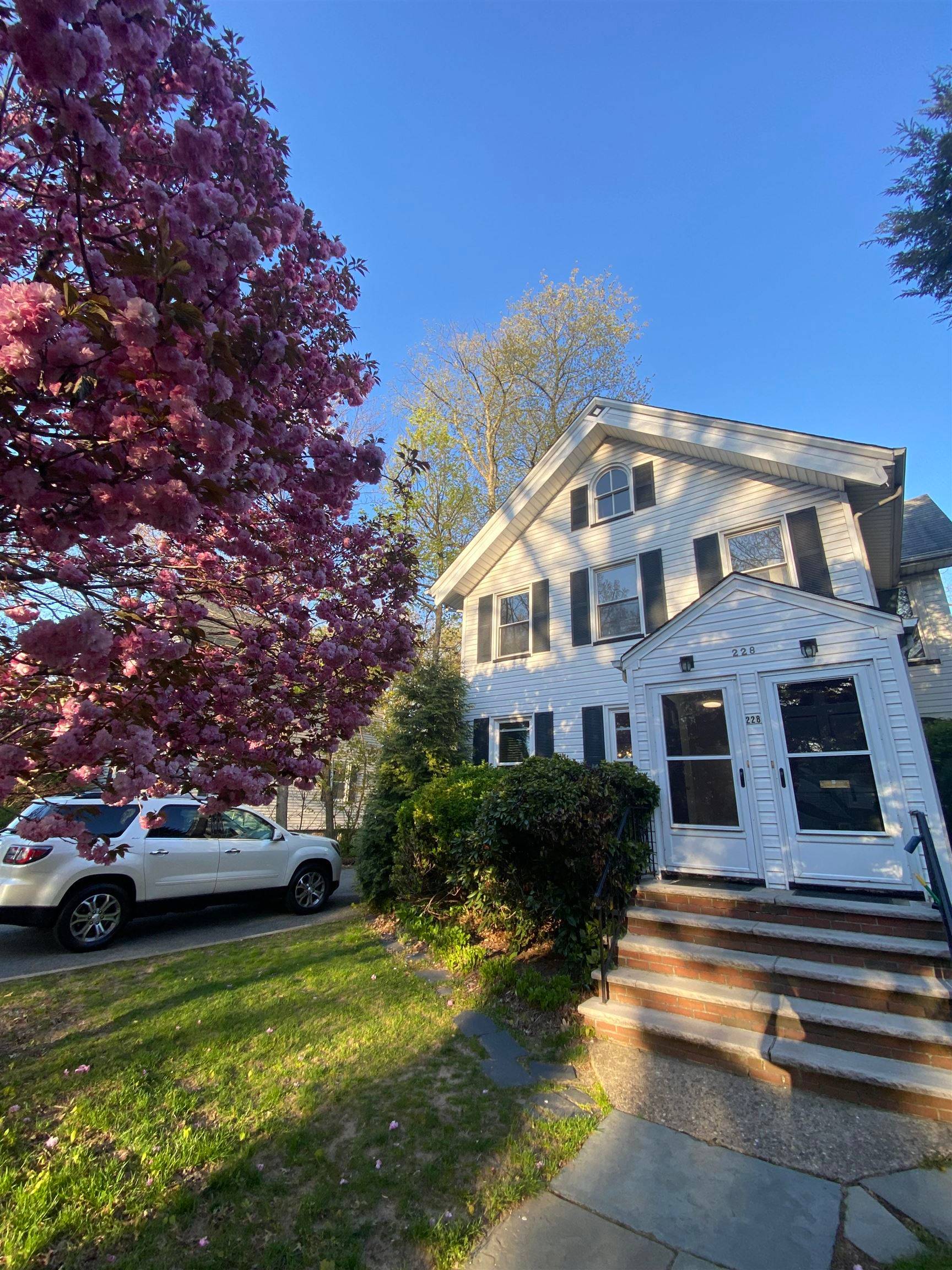 228 TENAFLY RD New Jersey