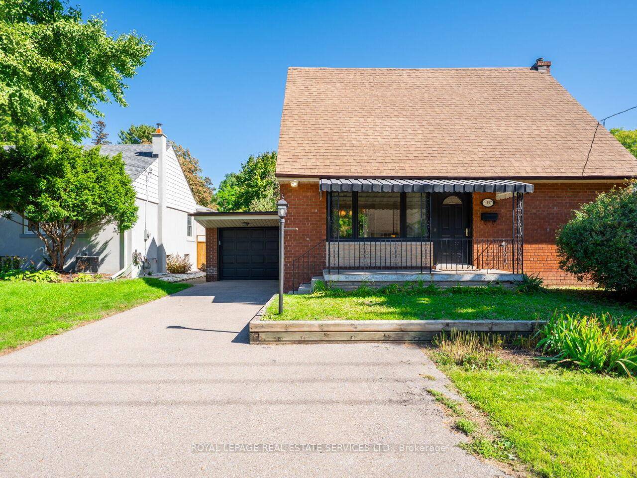Welcome to this charming 3 bed, 3 bath 1 and half story home in central Etobicoke.