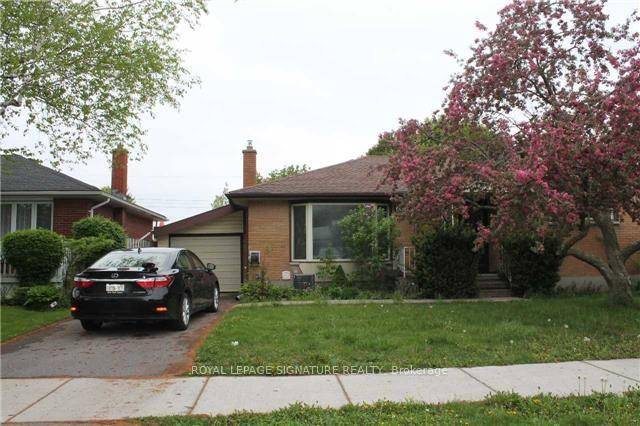 Welcome to 282 Norman Rogers Road a beautifully updated home in the heart of Kingston, just minutes from downtown and steps from schools, parks, and amenities.