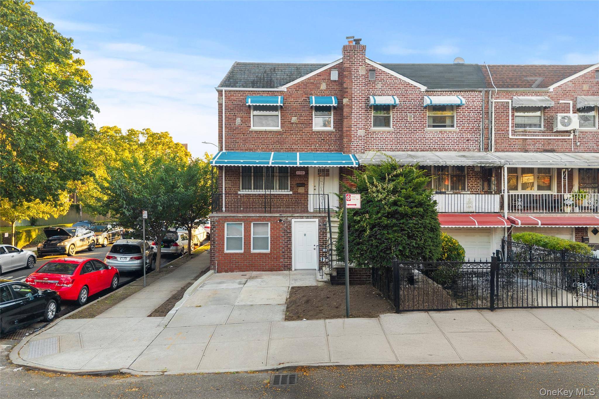 Presenting a fully renovated 2, 205 square foot townhouse that perfectly blends modern luxury with classic brick architecture.