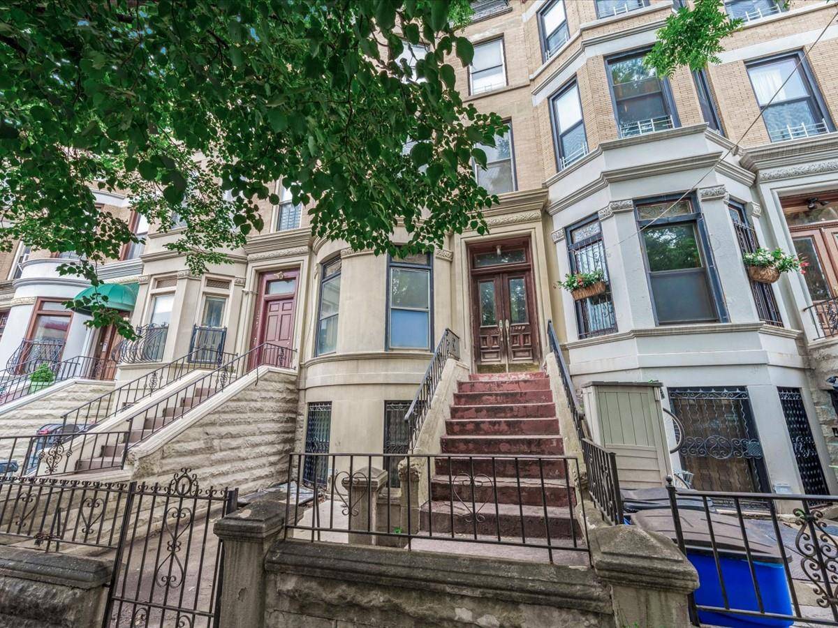 Historic Elegance in Crown Heights Welcome to 1269 Bergen Street, a rare gem in the heart of the Crown Heights Historic District.