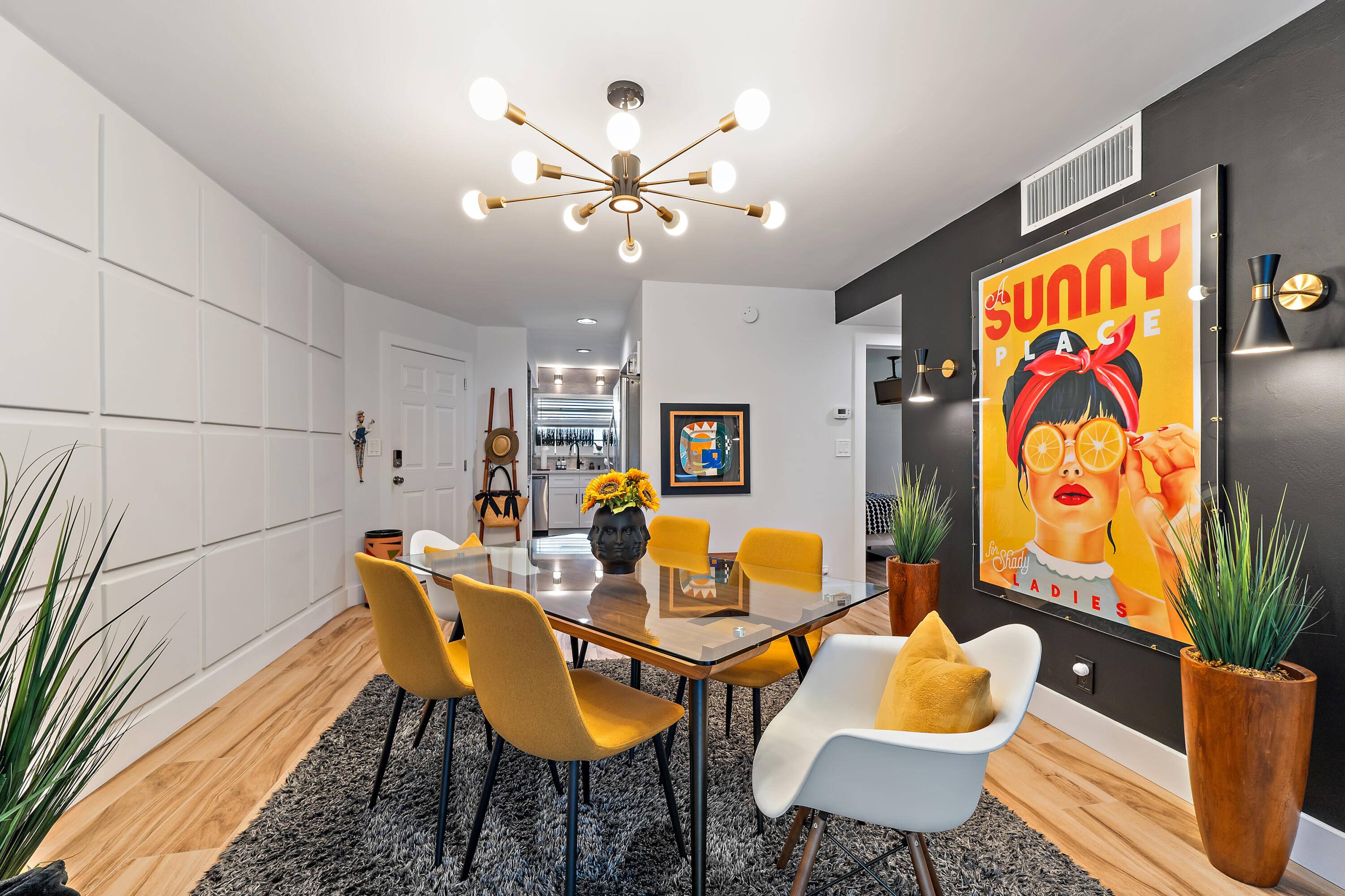 You will FALL in LOVE with this Mid Century modern top floor unit !