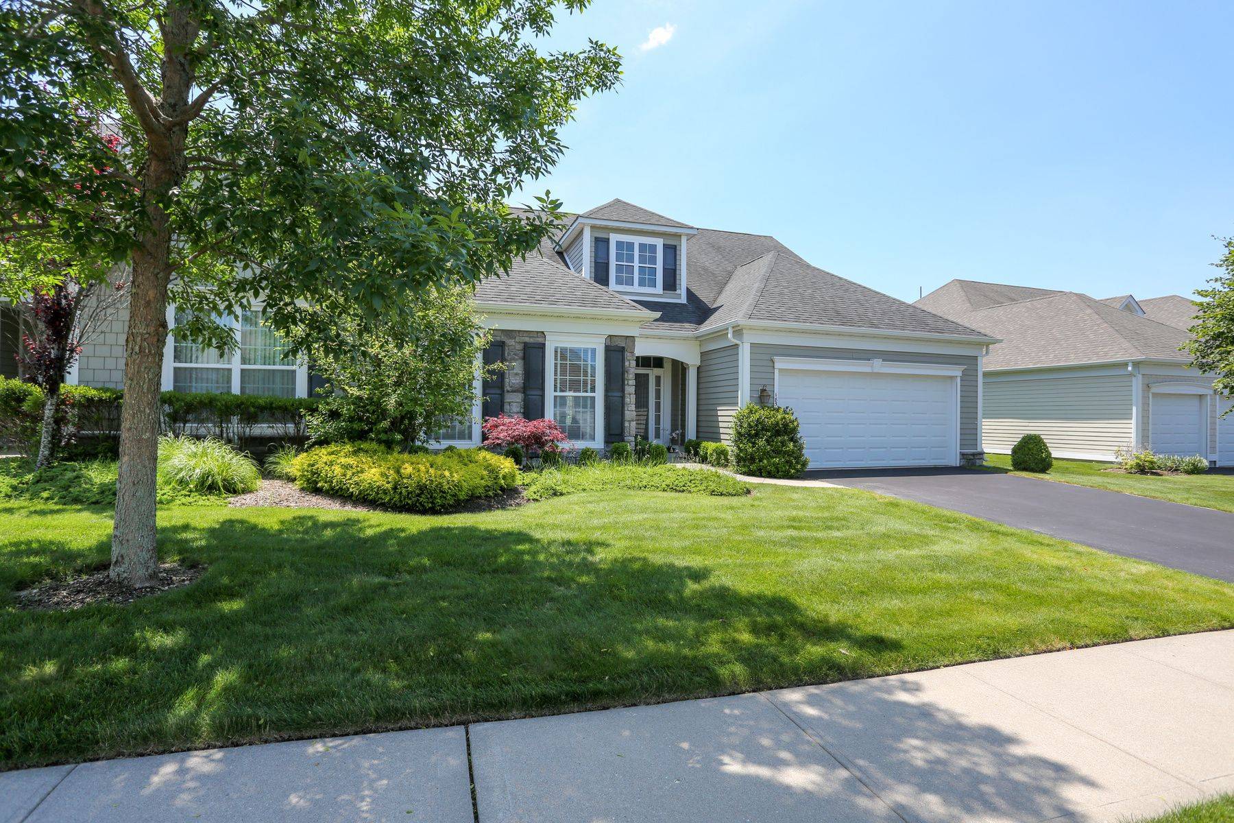 Westhampton Pines Luxury Gated 55+ Condo Easy Living