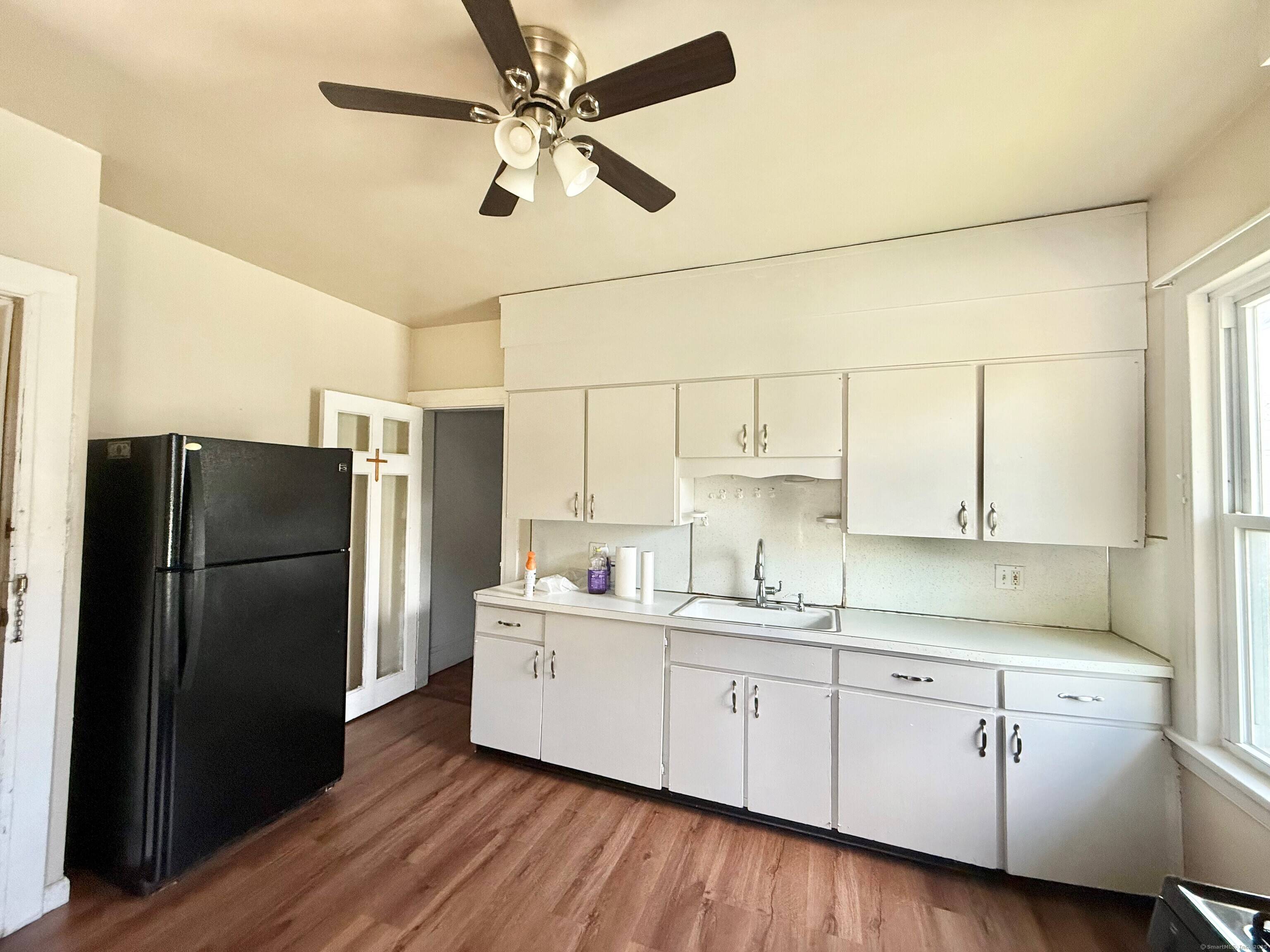 Welcome to this spacious two family home located in the highly desirable North End of Bridgeport.