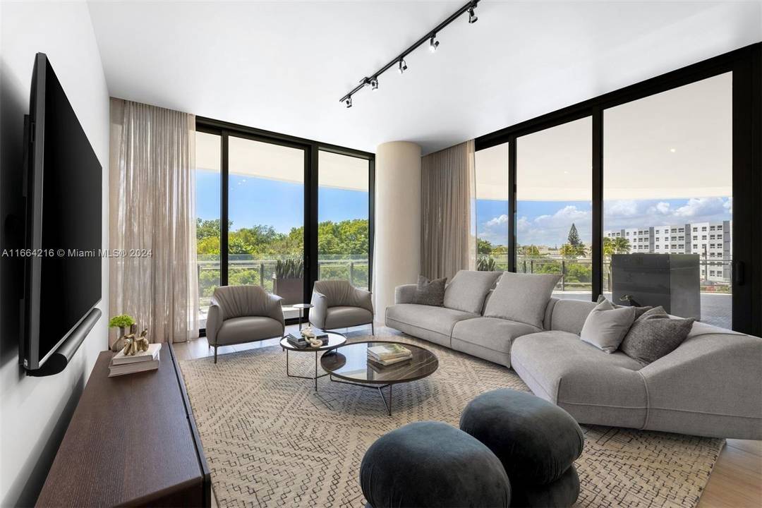 Residence 306 at Eighty Seven Park by Renzo Piano Building Workshop.