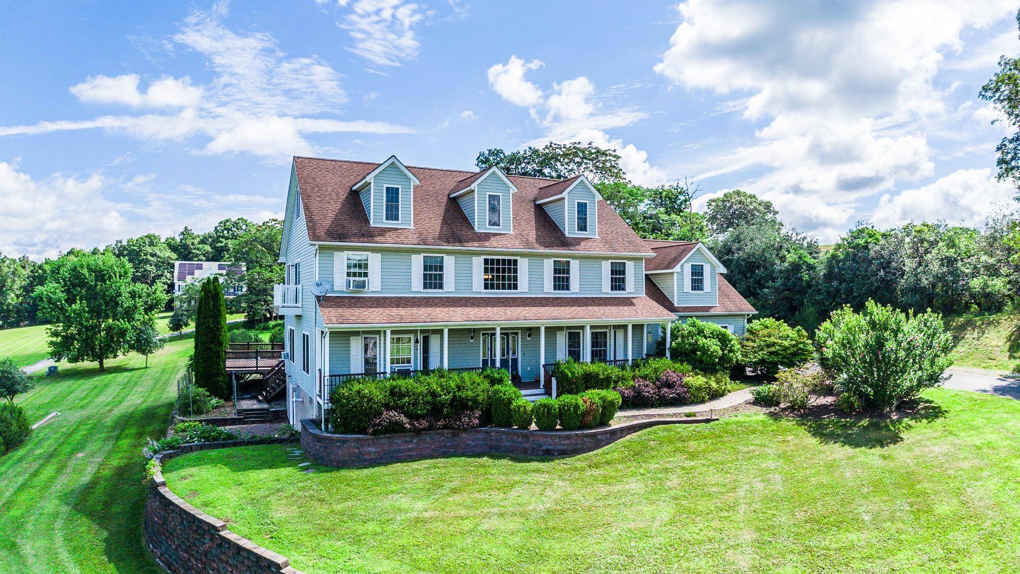 Welcome to this spacious 4 bedroom, 2.