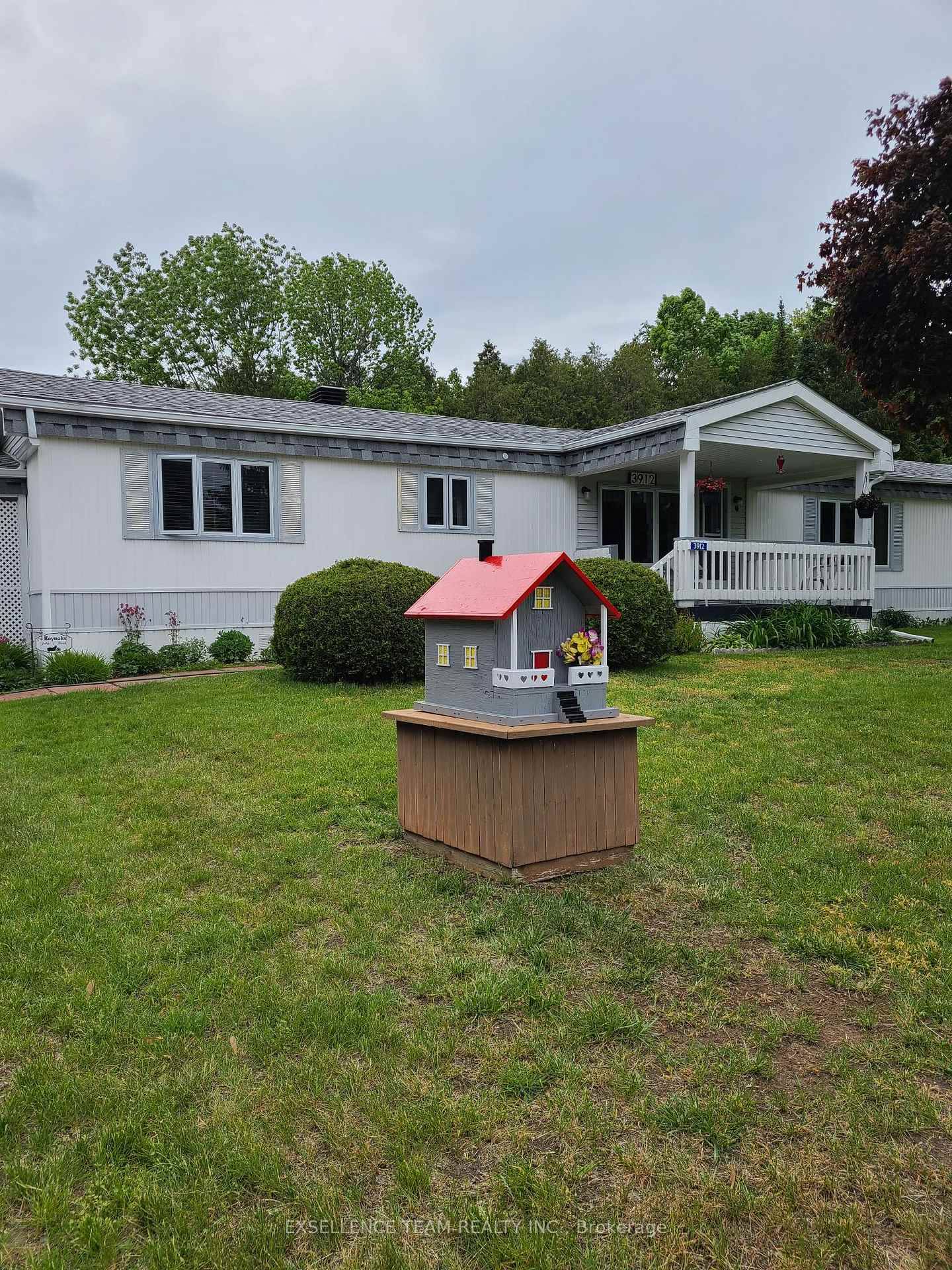 Pride of ownership shines through in this immaculate 2 bedroom, 1 bathroom modular home located on a large private corner lot on Bobby Street just south of Alexandria in the ...