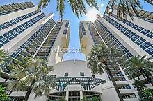 Breathtaking direct ocean and intracoastal views from this 3 bed 3 1 2 bath unit located in the most desirable lines, with private elevator entry into foyer.