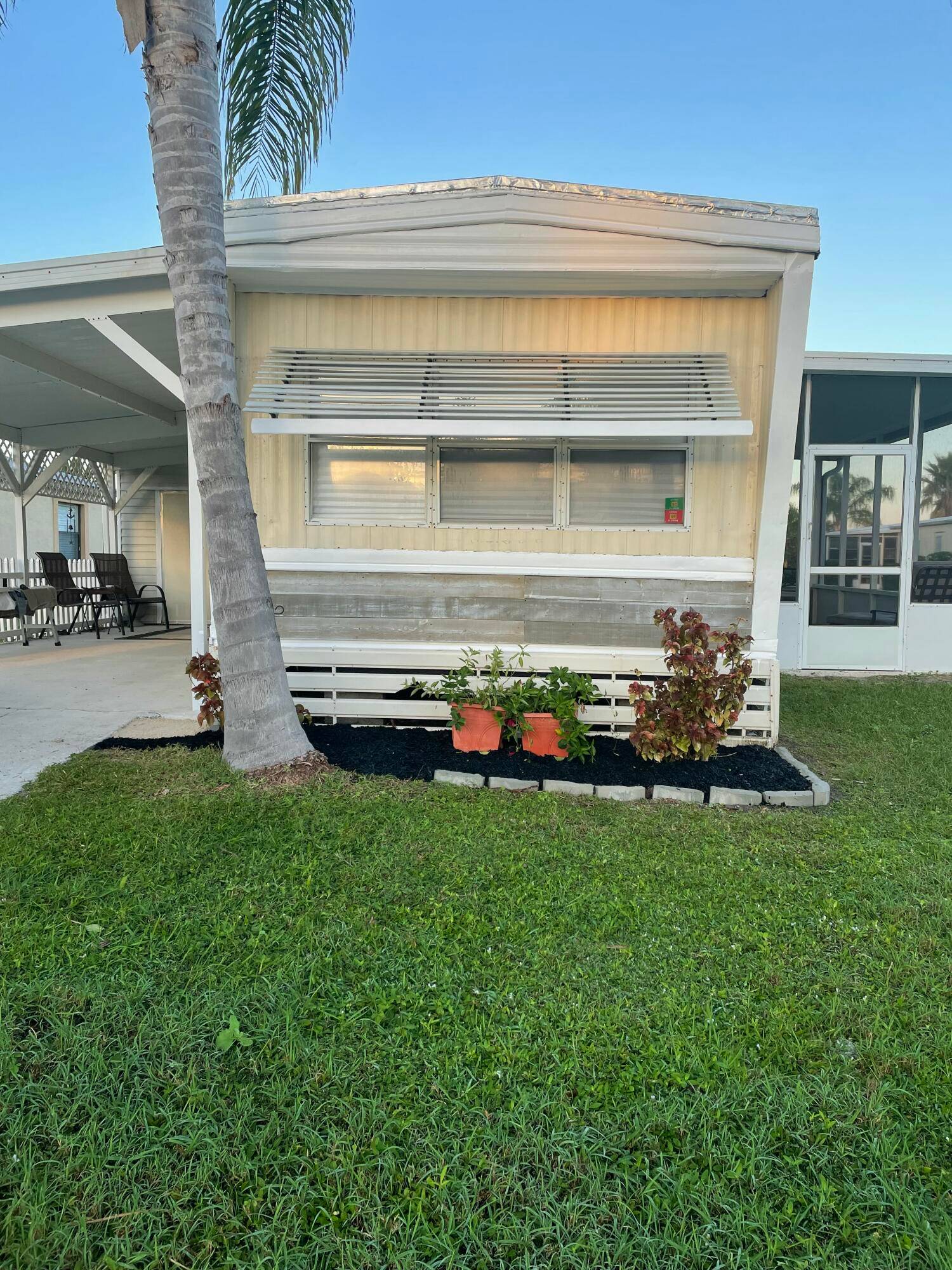 55 Plus Community with Land Lease Single Wide Move in Ready there has been multiple upgrades to mobile home.