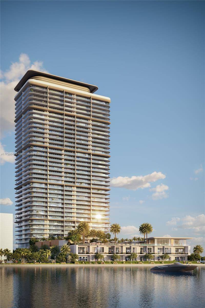 ICON BEACH RESIDENCES in Hollywood Beach New Pre Development.