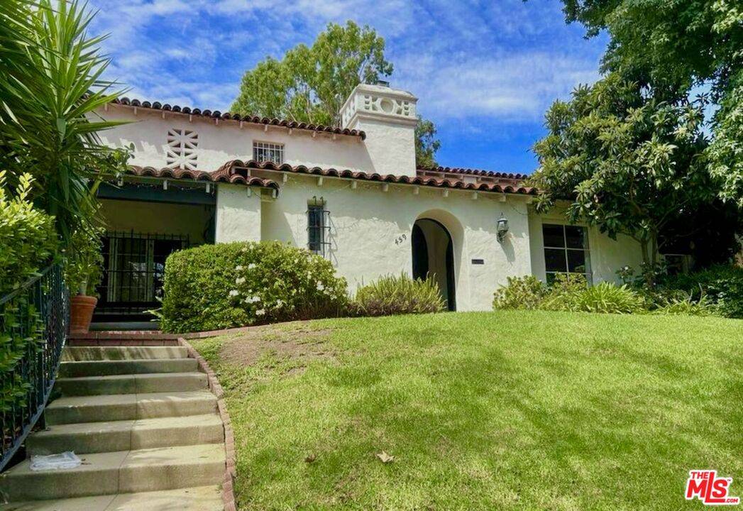459 N. N Orange Dr 3BR Hancock Park La