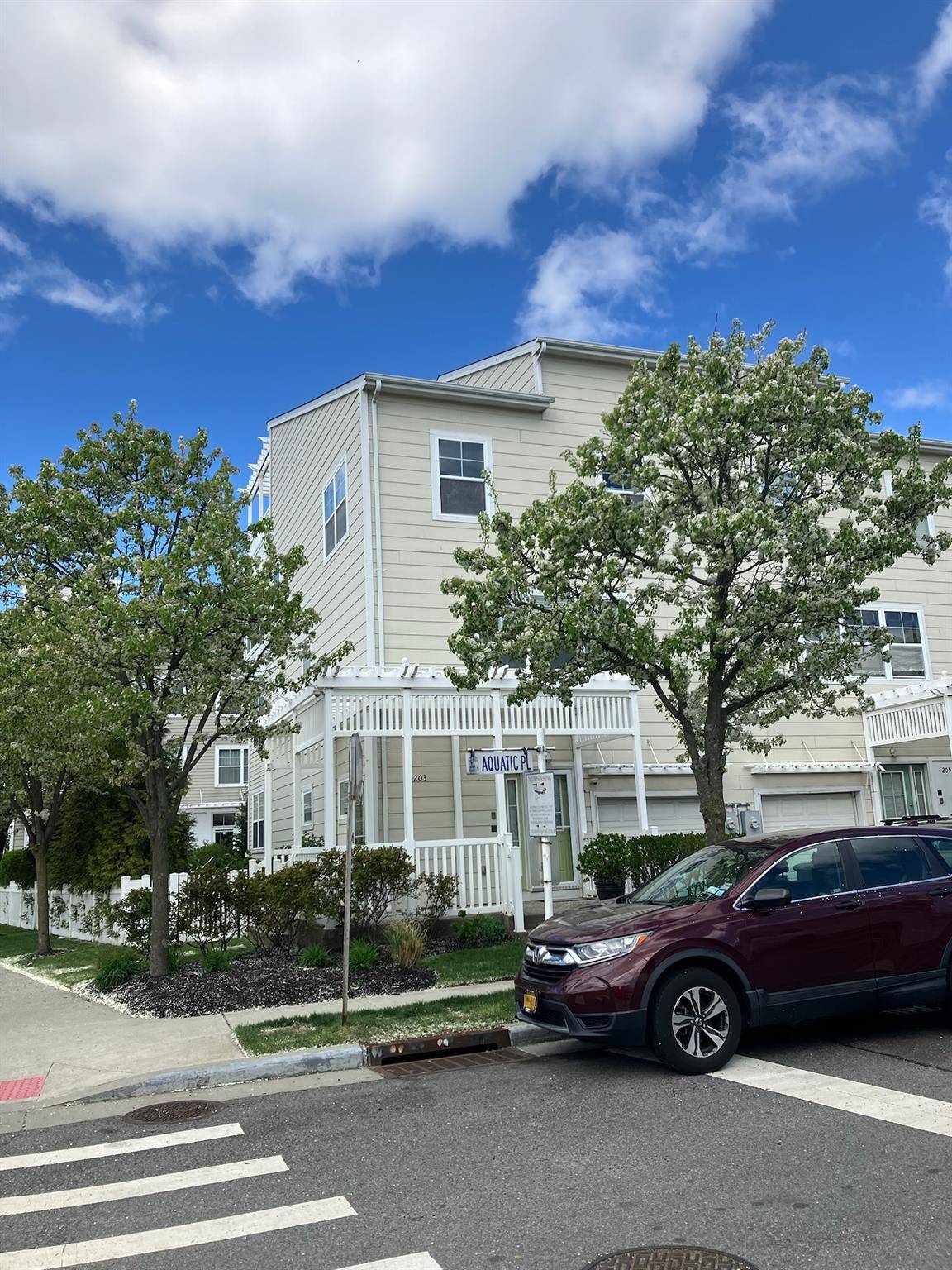 2 Dwelling House For Sale.