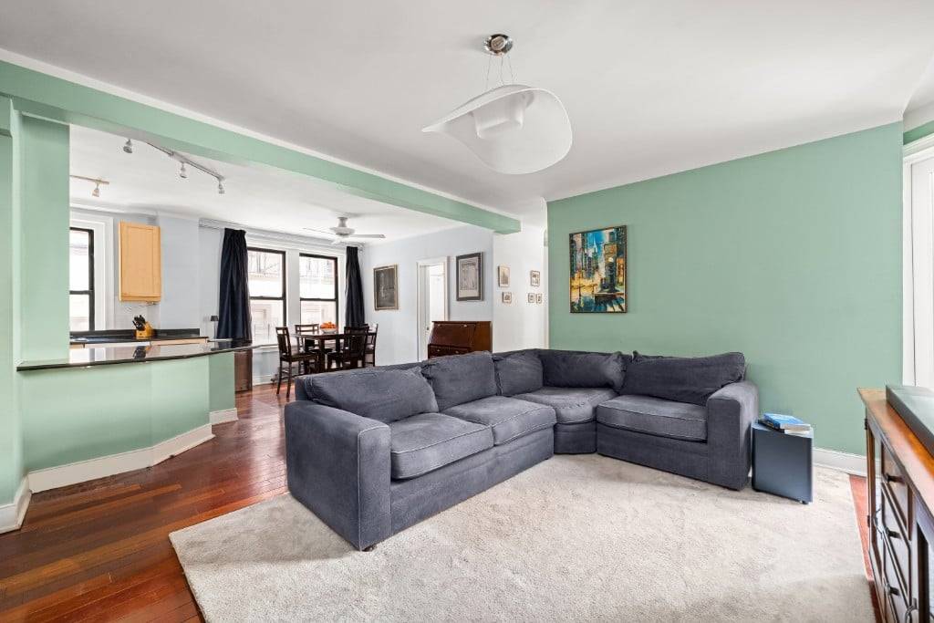 3 Bed 2 Bath Penthouse CombinationRarely available three bedroom penthouse apartment for sale at 200 West 54th Street in Midtown Manhattan, featuring a private outdoor terrace, expansive layout, and prime ...