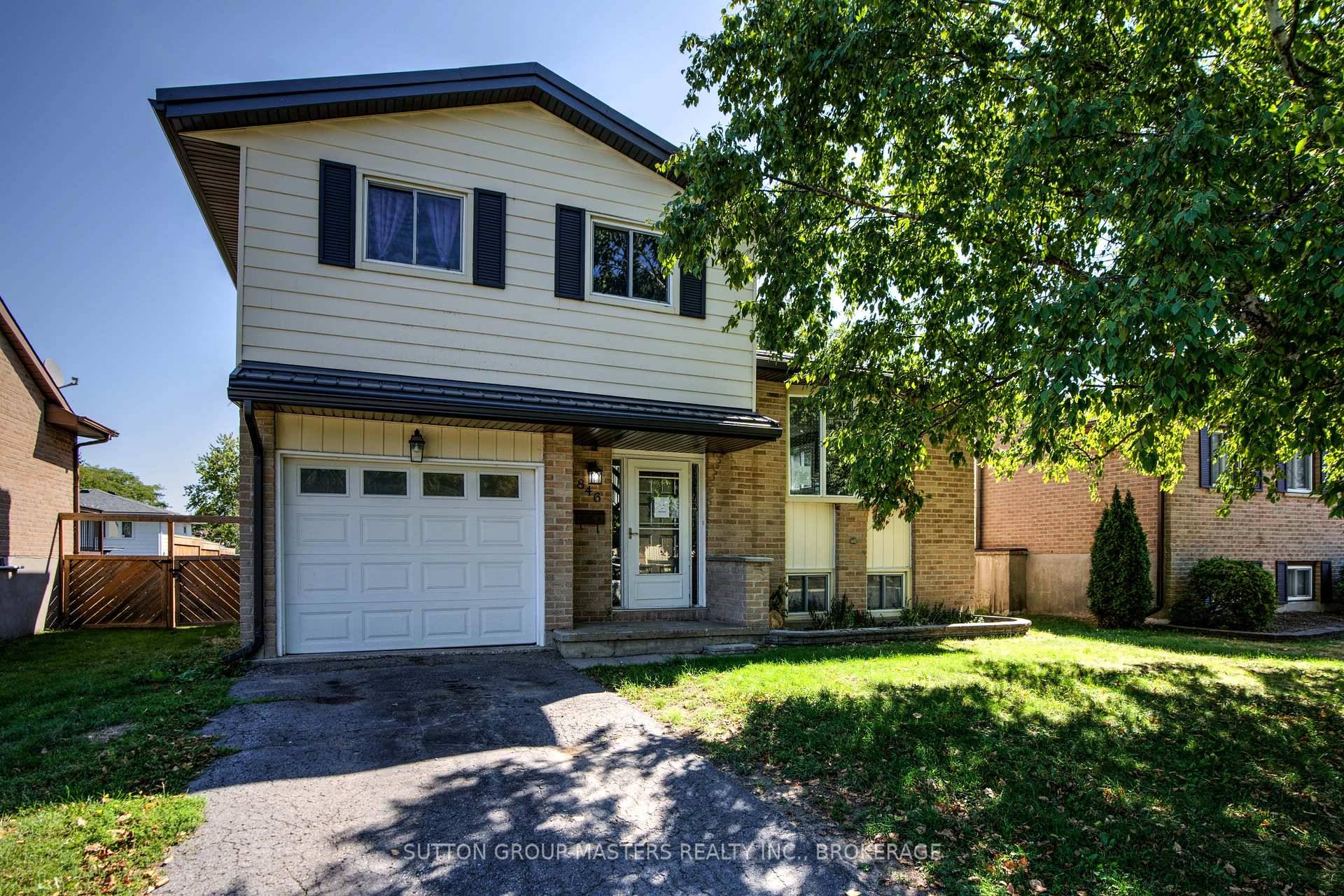 Welcome to this charming 4 level side split tucked away on a quiet cul de sac in beautiful Bayridge !