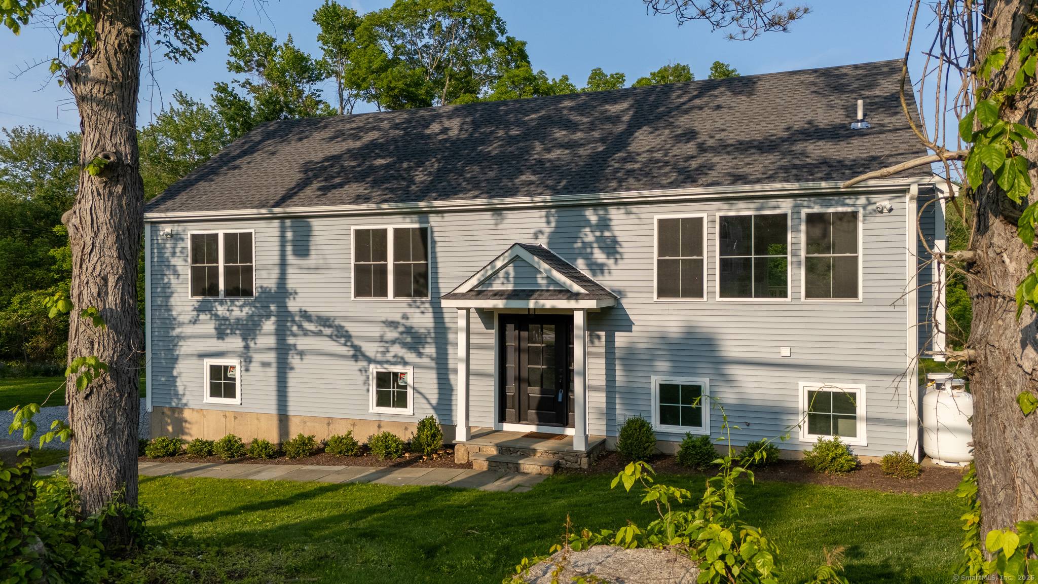 Welcome to this stunning new build !