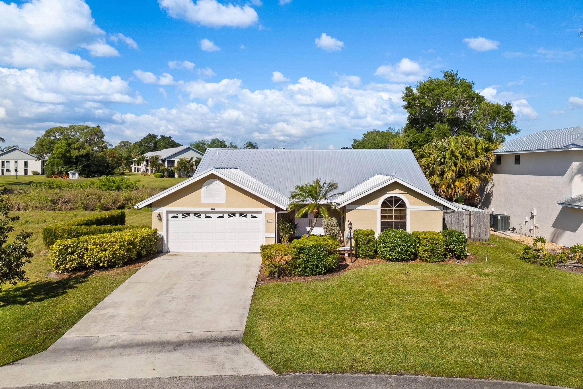 Move in ready pool home with beautiful lake and fountain views and a newer 2023 roof !