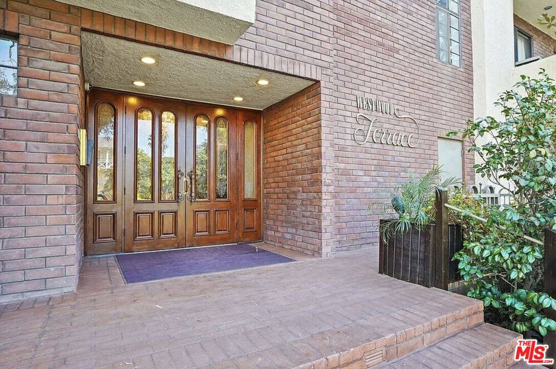 10794   Wilkins Ave 3BR Westwood La