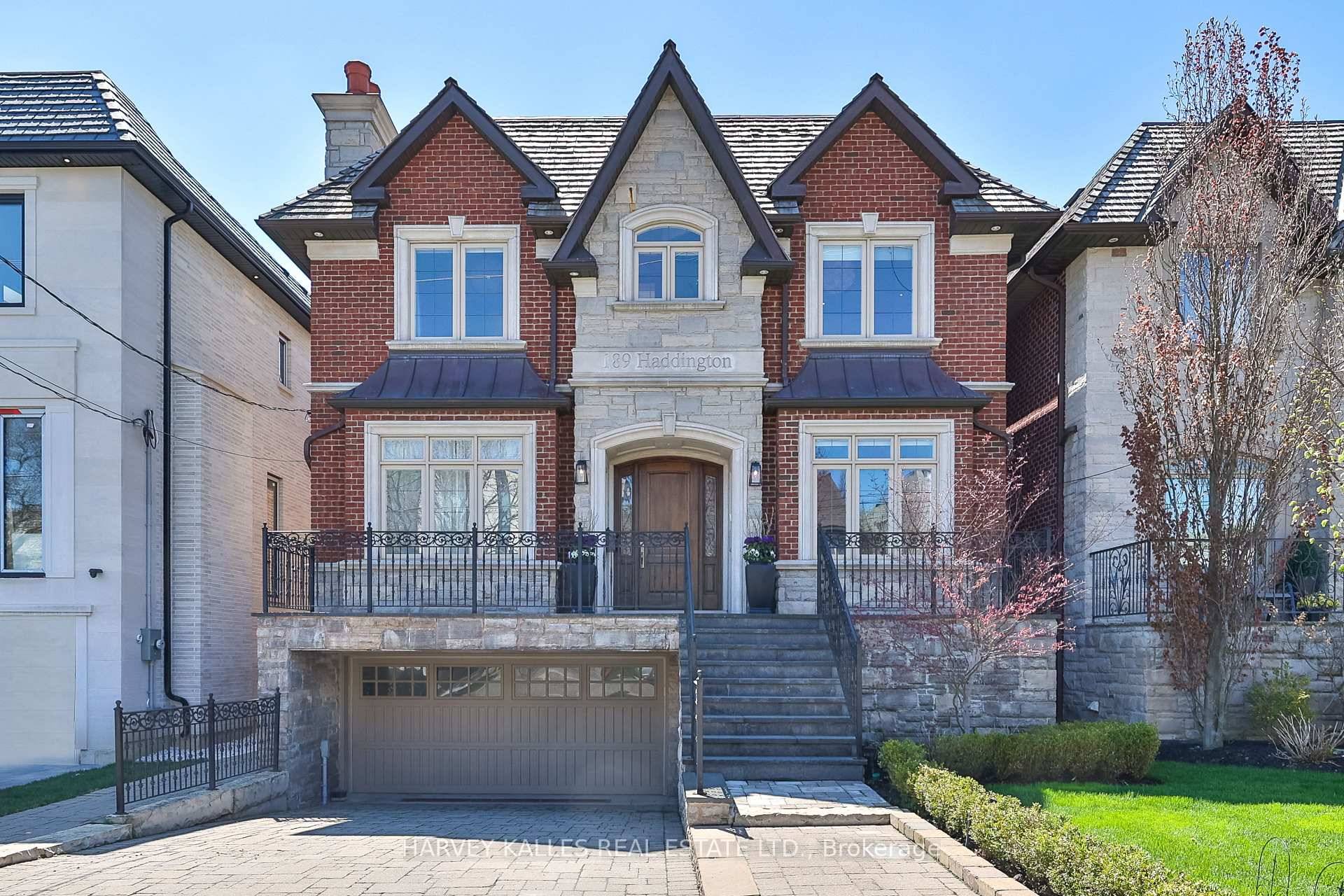Simply stunning ! This classic executive, magazine worthy home is sure t0 fulfill your dreams.