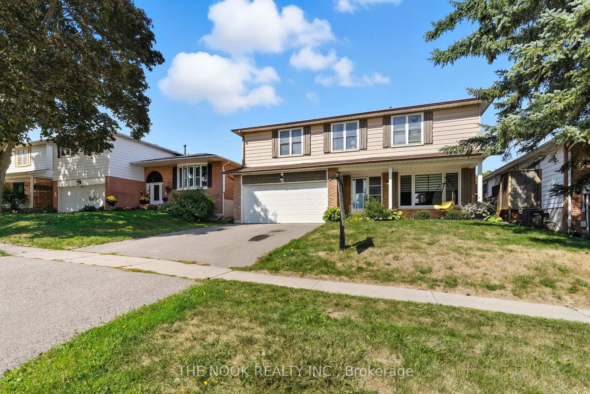 Welcome to this spacious and well maintained 4 bedroom detached home, set in one of Bowmanville's most sought after neighbourhoods.
