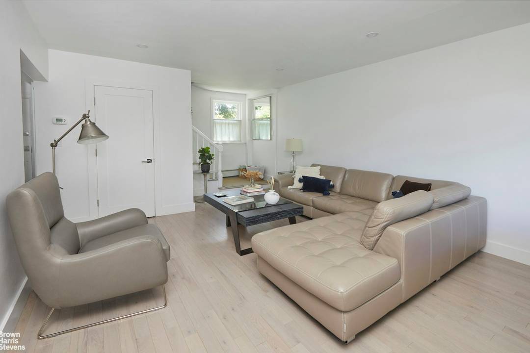 MOTIVATED SELLERS ! ! ! !