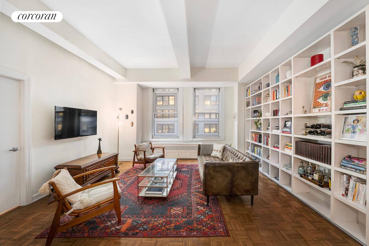 FURNISHED RENTAL IN NOMAD Chic and Modern One Bedroom at 425 Park Avenue South, Apartment 4A Welcome to this beautifully updated one bedroom, one bathroom loft, perfectly located in the ...