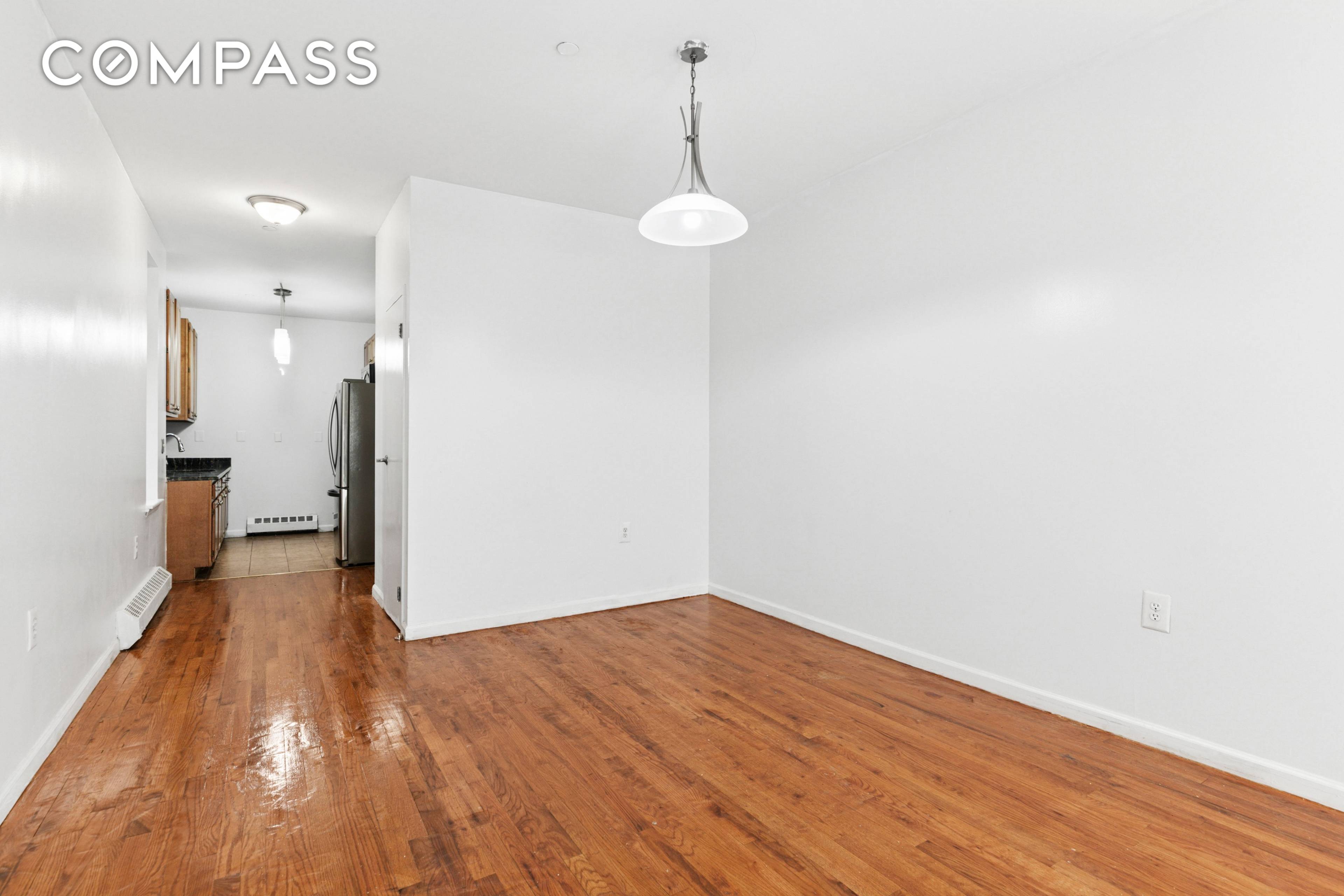 Welcome to 418 West 129th Street, a 20 unit, prewar co op located just off beautiful and quiet Convent Avenue.